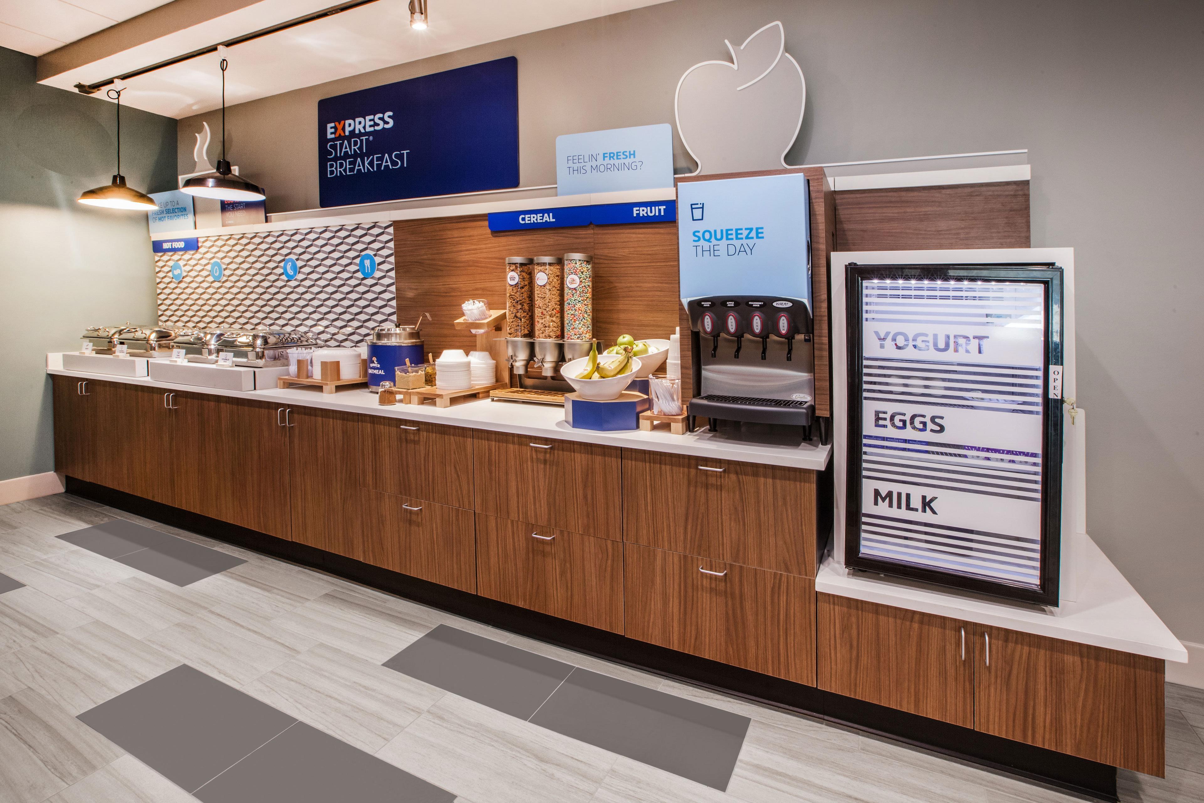 Holiday Inn Express Lake Wales North-Winter Haven By Ihg Waverly Bagian luar foto
