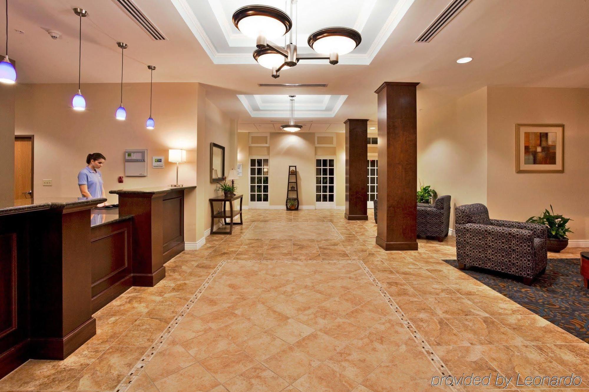 Holiday Inn Express Lake Wales North-Winter Haven By Ihg Waverly Bagian luar foto