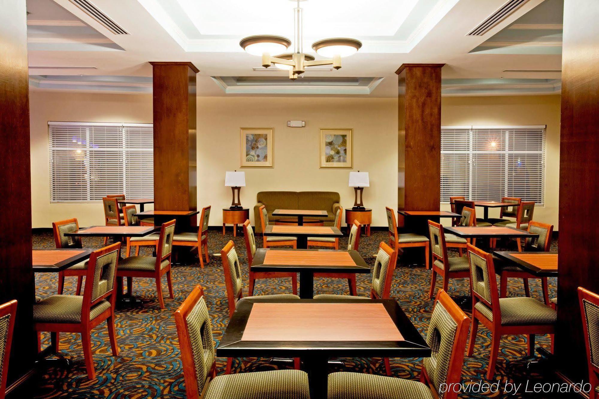 Holiday Inn Express Lake Wales North-Winter Haven By Ihg Waverly Bagian luar foto